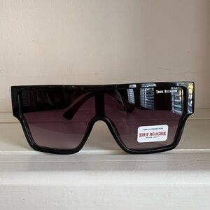 True Religion Black Oversized Sunglasses new!